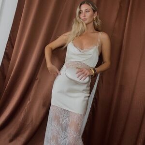 Shona Joy Cream Lace Chemise